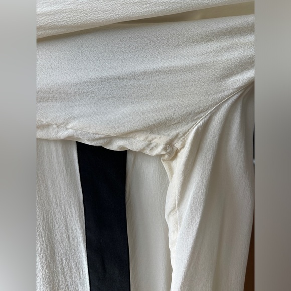 100% Silk Blouse, White/Black, Medium - Picture 3 of 5
